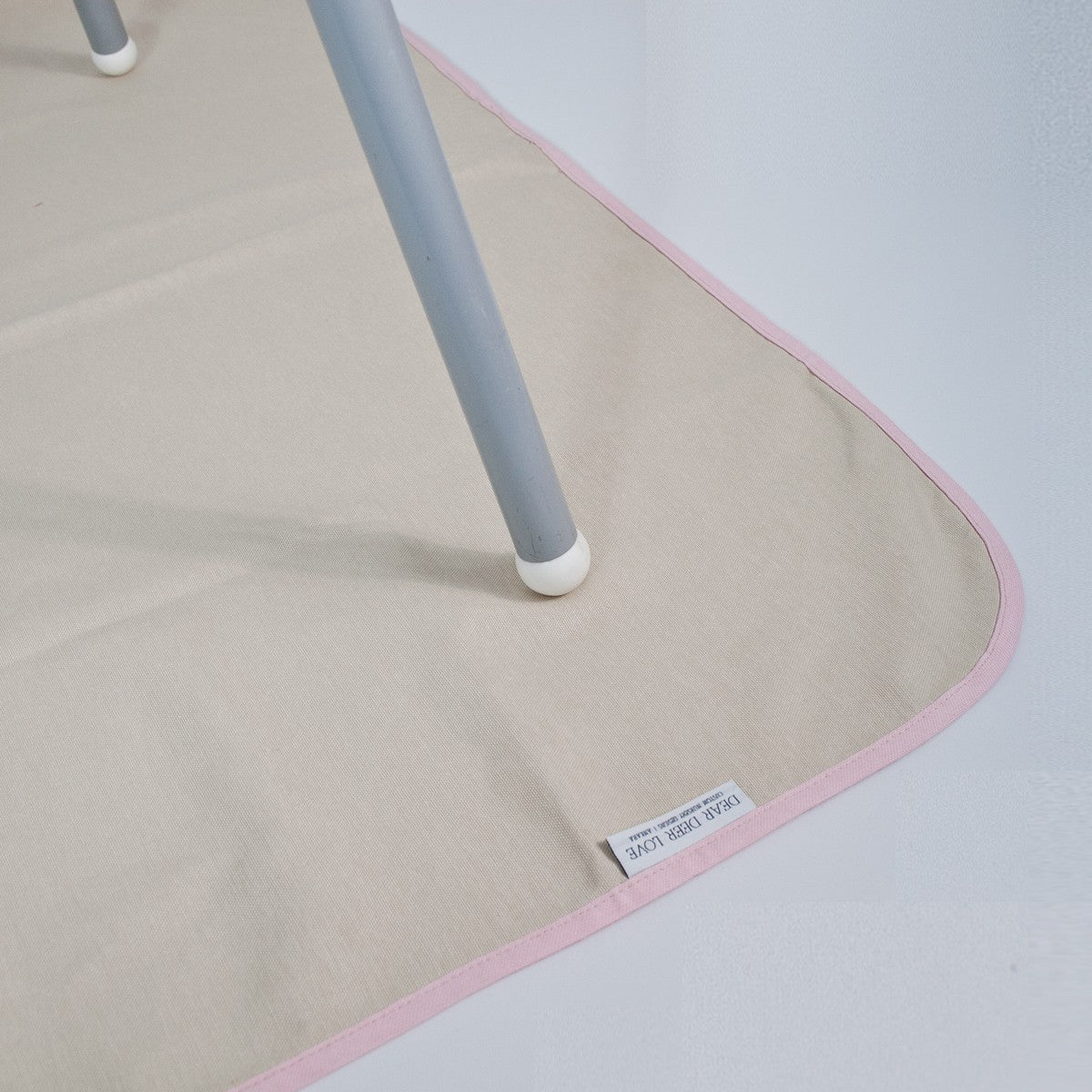 Pink Fırfırlı Mama Önlüğü & Örtü