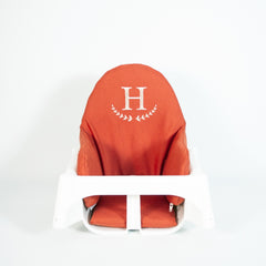 Harf Nakışlı Mama Sandalyesi Minderi Crimson