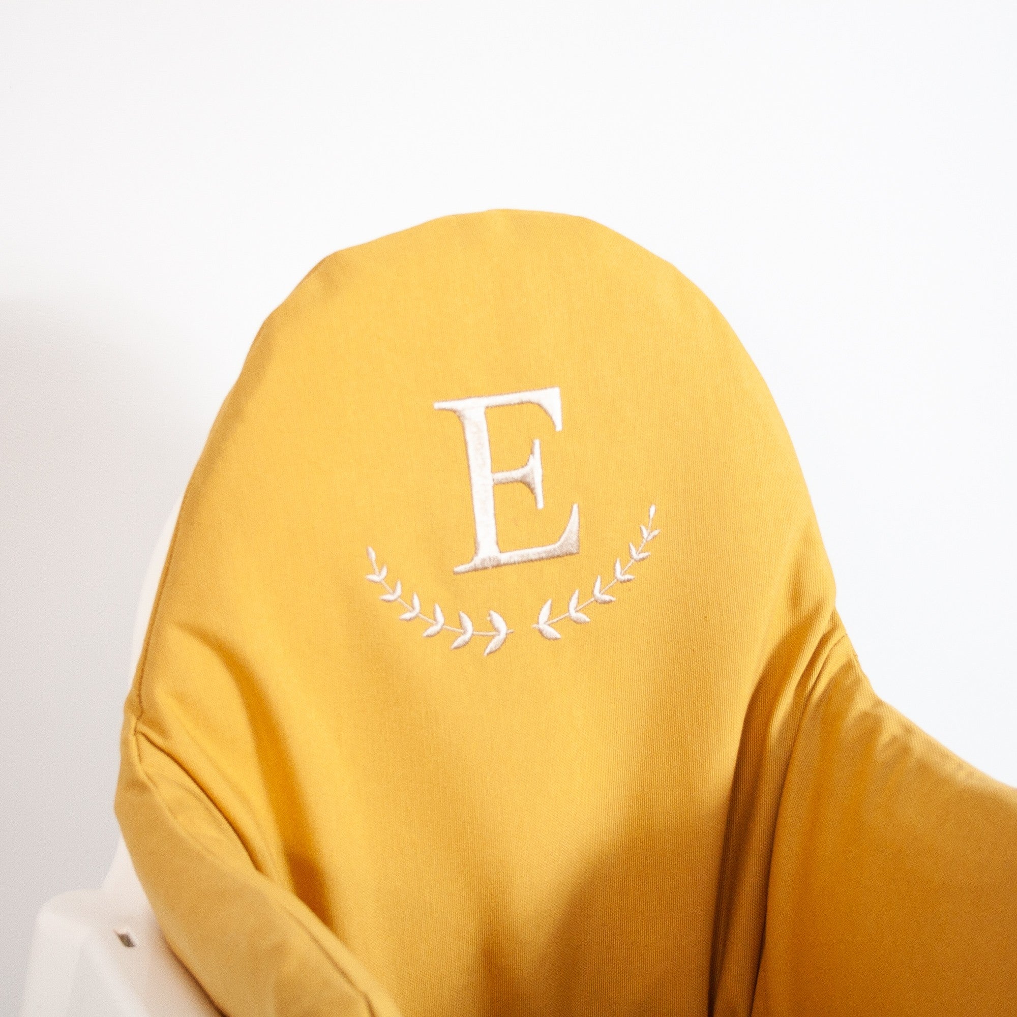 Harf Nakışlı Mama Sandalyesi Minderi Mustard