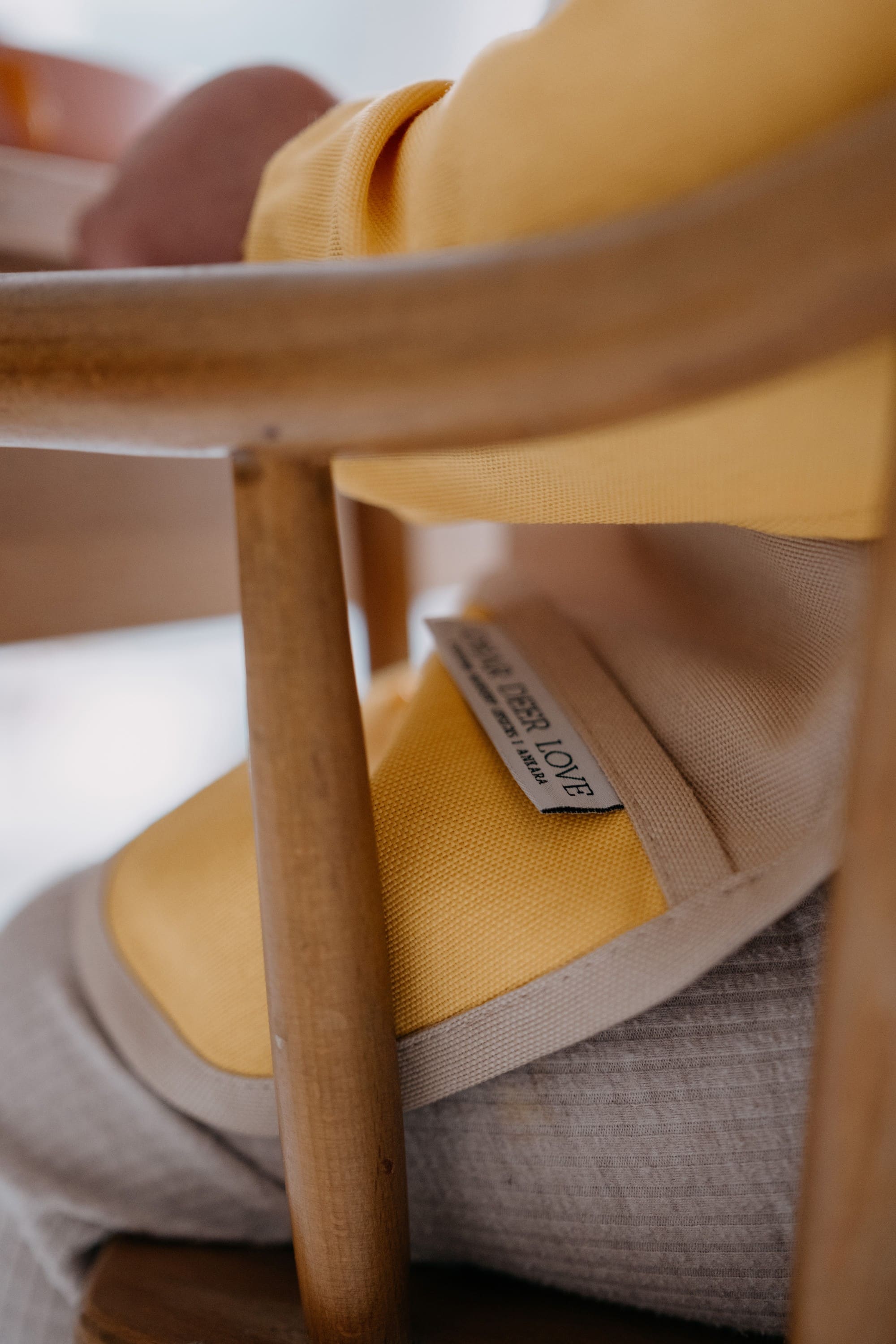 Cleo Uzun Kollu Beslenme & Aktivite Önlüğü 1-3 yaş - Sarı