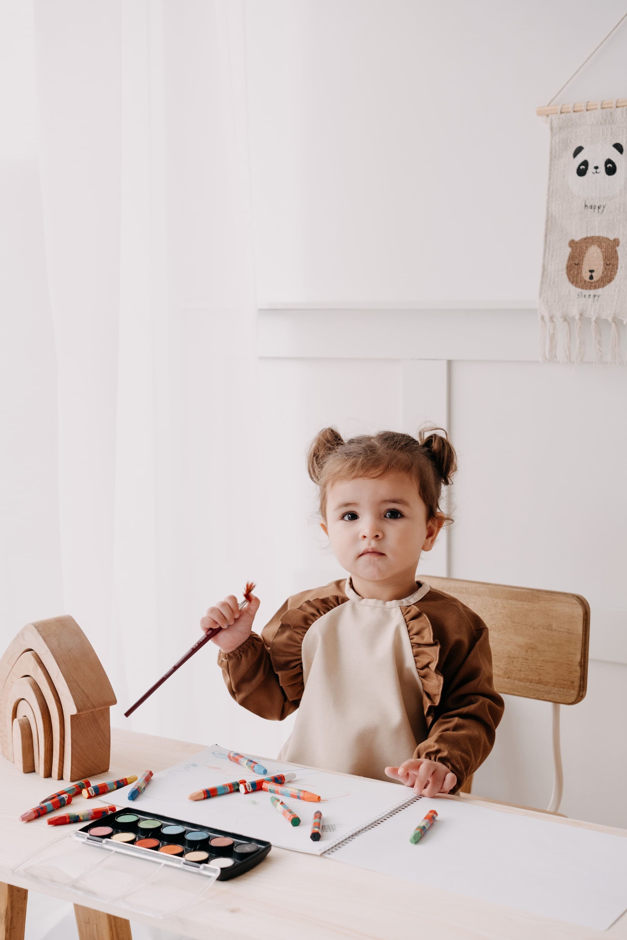 Cleo Uzun Kollu Beslenme & Aktivite Önlüğü 1-3 yaş - Kahve