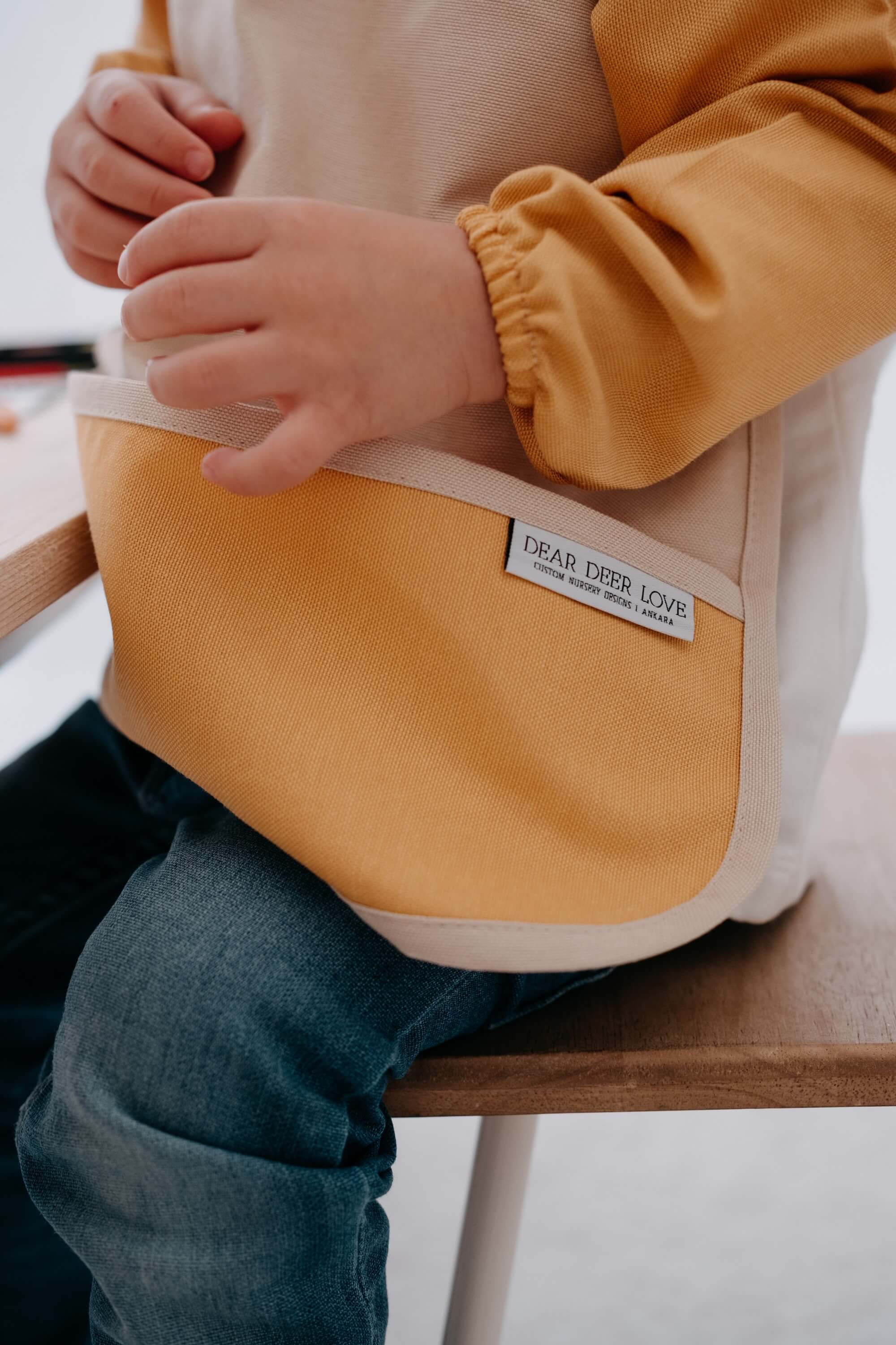 Noah Uzun Kollu Beslenme & Aktivite Önlüğü 1-3 yaş - Hardal